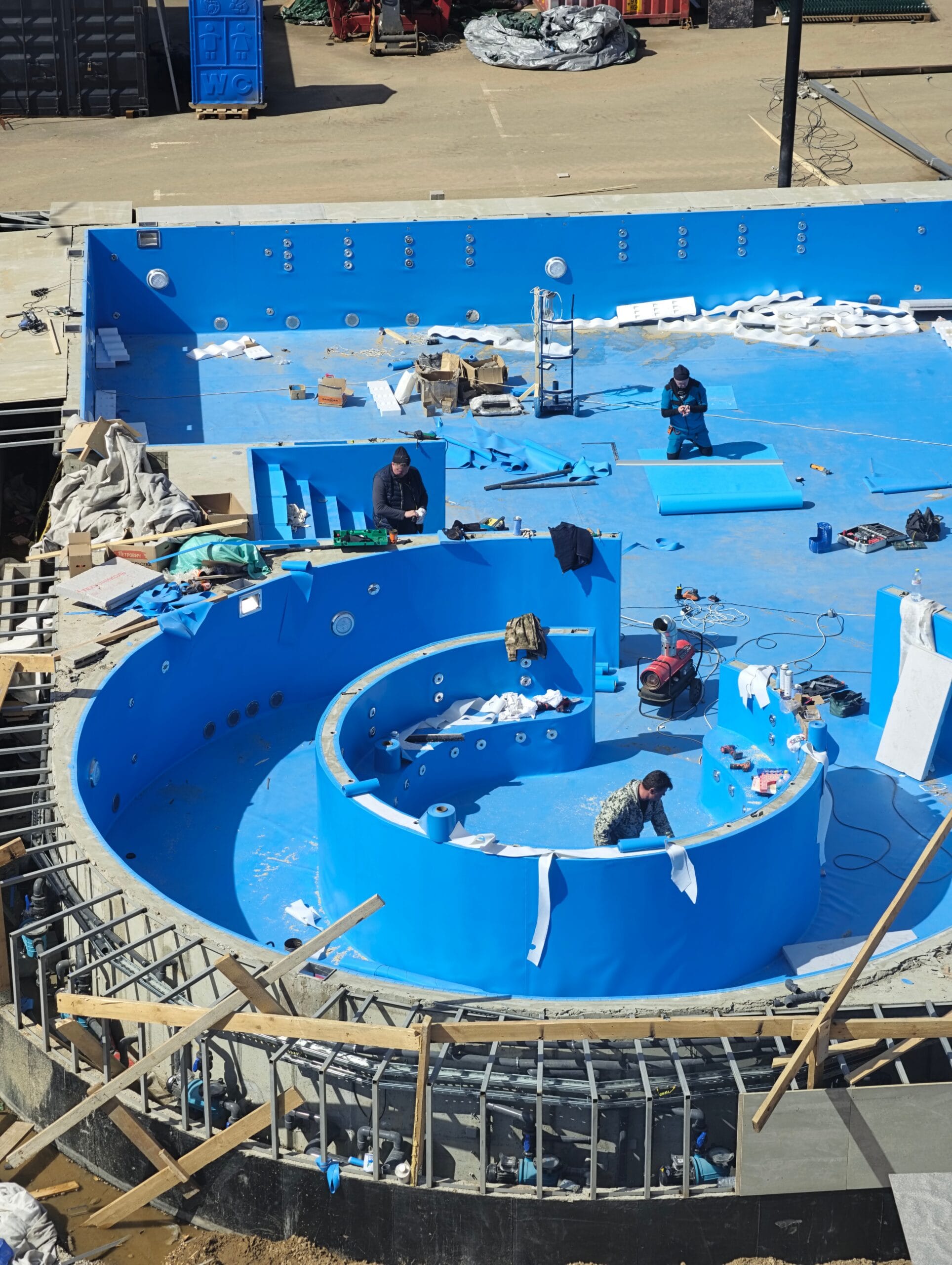 Fiberglass pool design planned around a North Georgia backyard